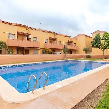 Mariposa Villa *